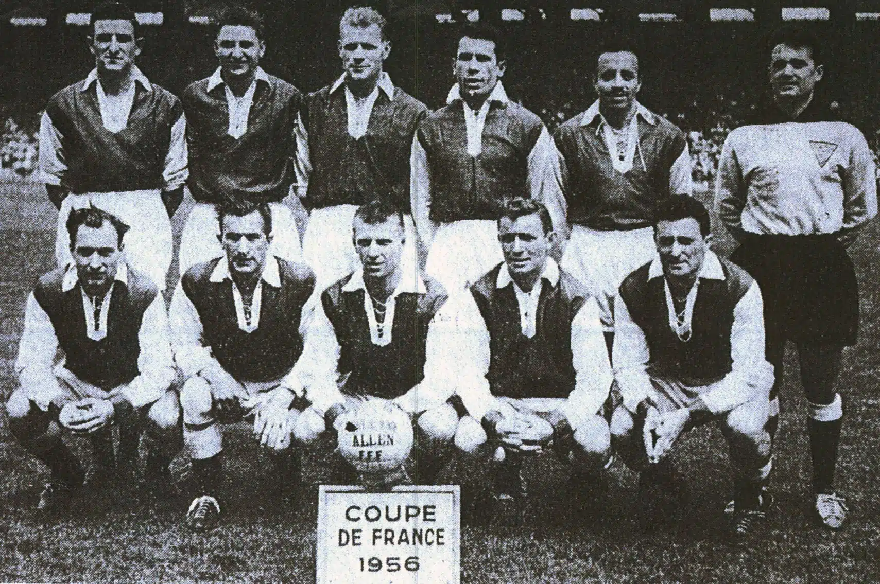 1935 – L’ASTS adhère au professionnalisme
