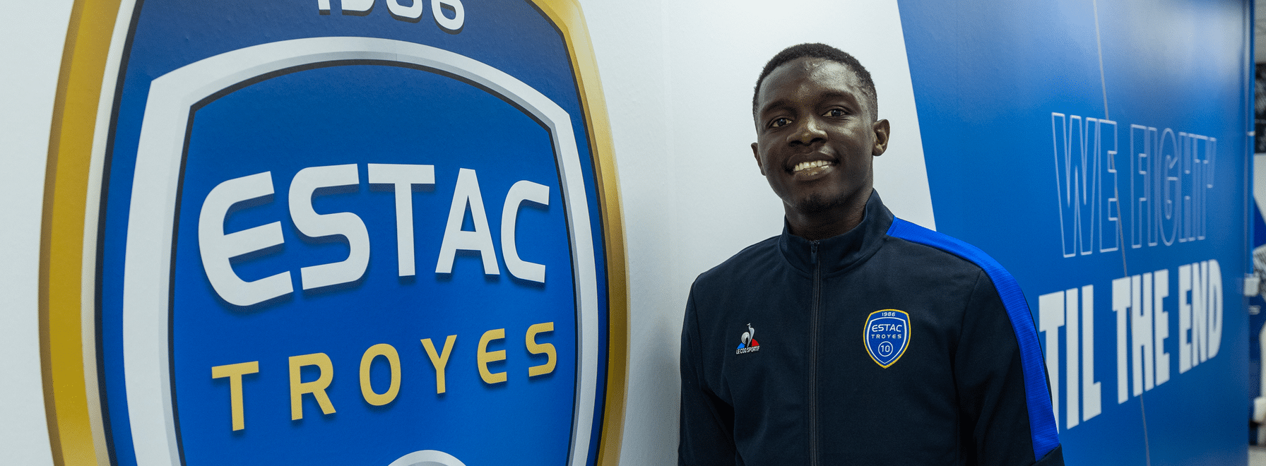 Abdoulaye Raslan Kanté signe pro !